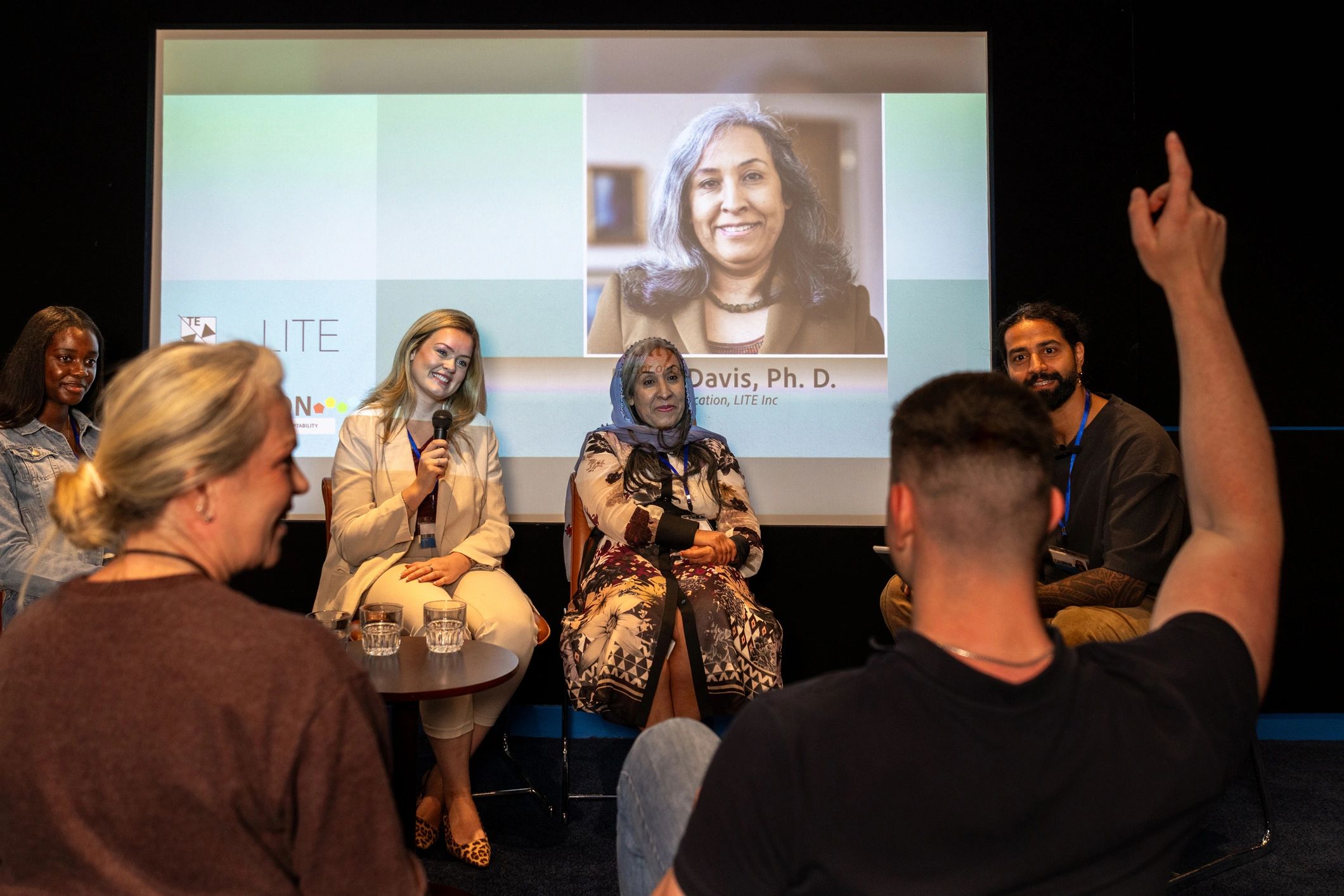 Iranian professionals multicultural network